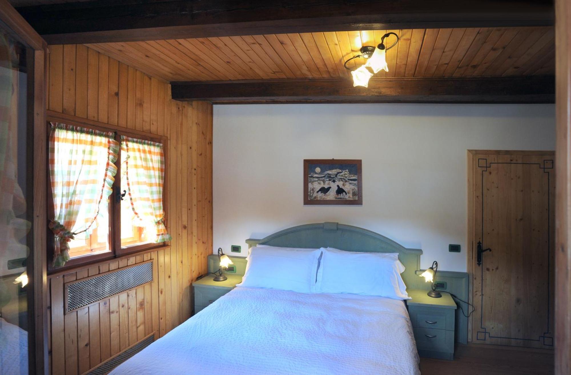 Albergo Diffuso Comeglians Δωμάτιο φωτογραφία