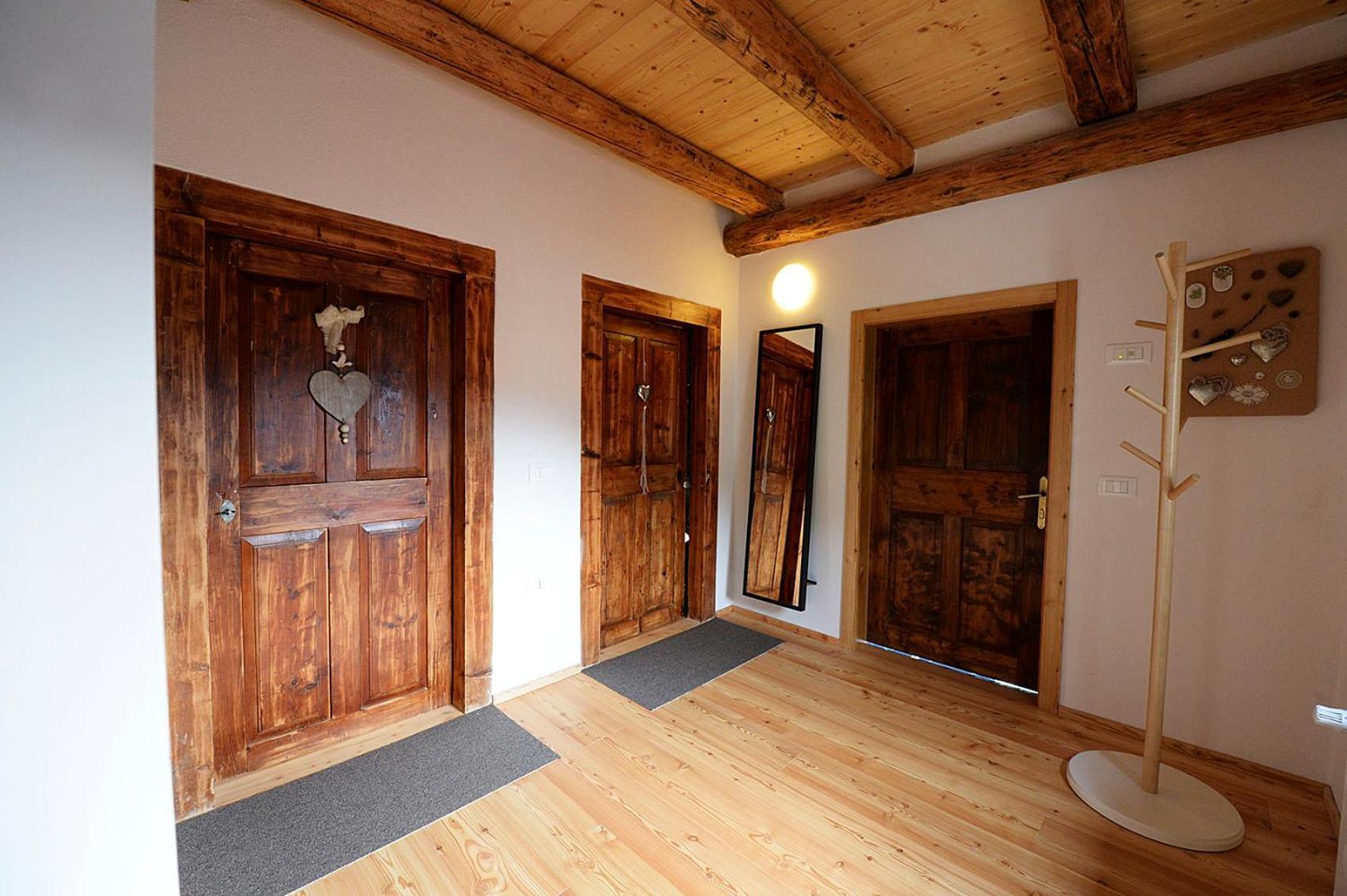 Albergo Diffuso Comeglians Δωμάτιο φωτογραφία